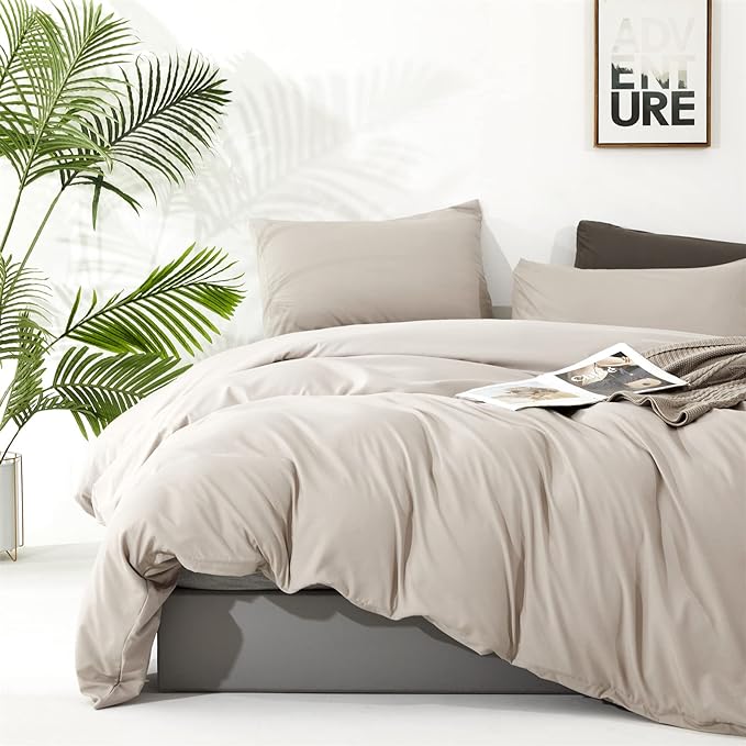 CLOTHKNOW Light Khaki Twin/Twin XL Comforter Set 3Pcs Beige Coffee Bedding Comforter Sets All Season Oatmeal Comforter Soft Beige Comforter with 2 x Pillow Cases