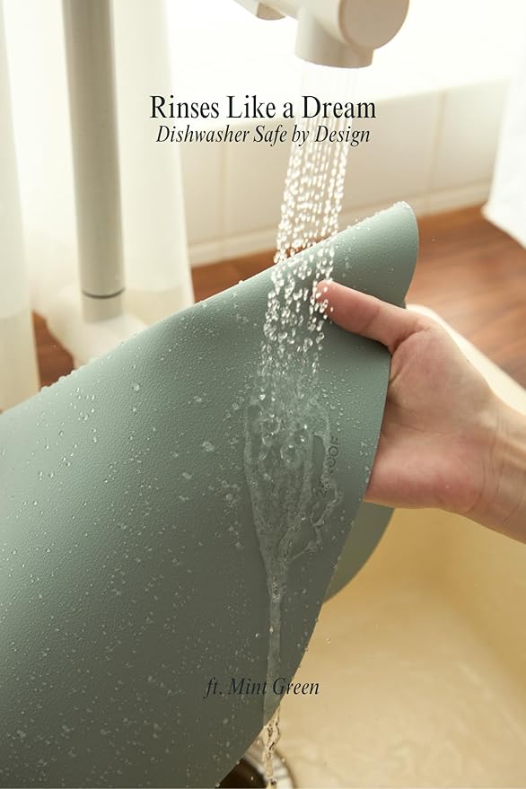 Mint Green Oval Silicone Placemats Set of 4 with Matching Coasters – Heat Resistant, Waterproof, Easy to Clean Non-Slip Modern Dining Table Mats – Premium Leather Textured Japandi Kitchen Décor