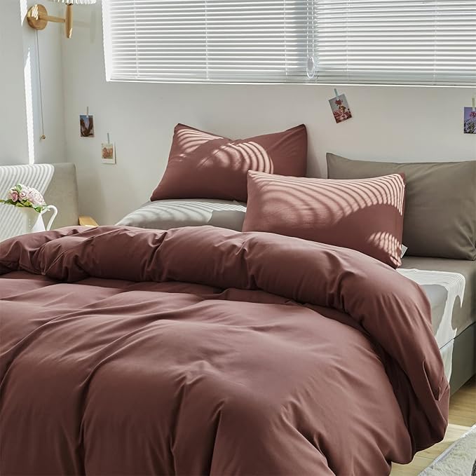 CLOTHKNOW Brick Red Comforter Set King Brownish Bedding Comforter Sets Rust Red Comforter King Soft Blackish Comforter with 2 x Pillow Cases