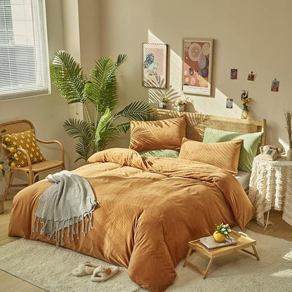 CLOTHKNOW Brown Velvet Queen Size Comforter Sets Fluffy Bedding Comforter Sets Pumpkin Queen Comforter Soft Orange with 2 x Pillow Cases