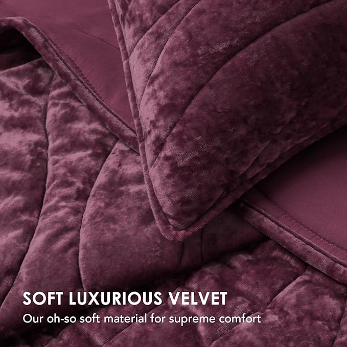 EVERGRACE Luxury Velvet Quilt King Size, Ultra Soft Wave Crushed Velvet Bedding Set, Lightweight Quilted Comforter Set for All Season, Oversized Bedspread Coverlet with 2 Shams, Mauve Purple