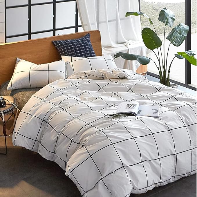 CLOTHKNOW White Plaid Comforter Set Twin/Twin XL 3Pcs Grid Bedding Comforter Sets White and Black Comforter with 2 x Pillowcases