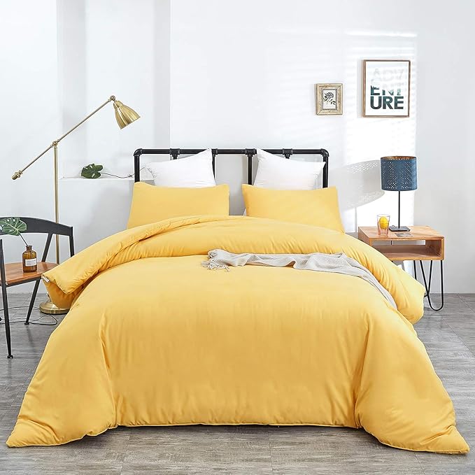 CLOTHKNOW Yellow King Size Comforter Set Dark Yellow Bedding Comforter Sets Soft Women Men Comforters with 2 x Pillow Cases