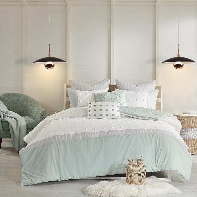 Modern Black Pendant Lighting Fixture Mini Metal Ceiling Light Adjustable Modern Hanging Lamp for Kitchen Bedroom Living Room