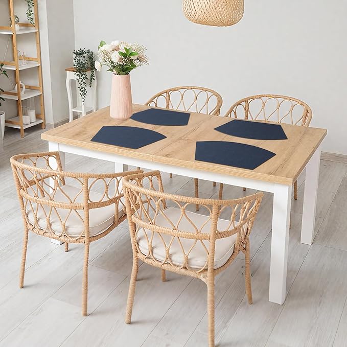 Homaxy Round Table Placemats Set of 6, Washable Wedge Shaped Faux Leather Table Mats, Wipeable Kitchen Dinner Place Mats for Indoor Outdoor, Navy Blue