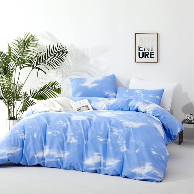 CLOTHKNOW Blue Sky 3Pcs Bedding Set - Twin Comforter Set with 2 Pillowcases, Cotton Microfiber, Cloud Design, Unisex, All Seasons, Machine Wash