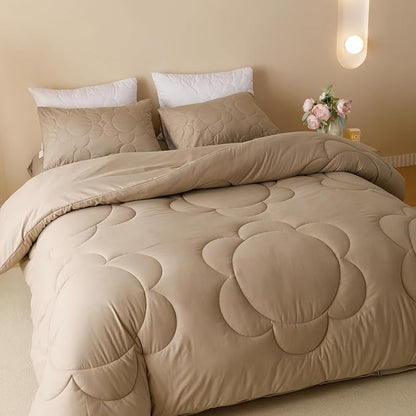 CLOTHKNOW Khaki King Comforter Set 3Pcs Daisy Puff Bedding Comforter Sets Brown Boho Comforters Soft Taupe Comforter with 2 x Pillowcases