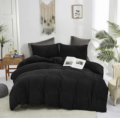 CLOTHKNOW Black Velvet California King Comforter Set Fluffy Bedding Comforter Sets Soft Flannel Comforters Black Comforter with 2 x Pillow Cases