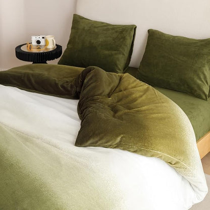 CLOTHKNOW Green White Fluffy King Size Comforter Set Velvet Bedding Comforter Sets Olive Green Comforter with 2 x Pillow Cases