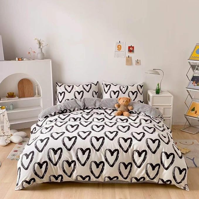 Pureant Love Comforter Set Queen Black and White Comforter Cotton Boho Black Quilts Women Men Heart Shaped Comforters Boys Teens Kawaii Comforter Cute Soft White Bedding Love Heart Queen Size Bedding