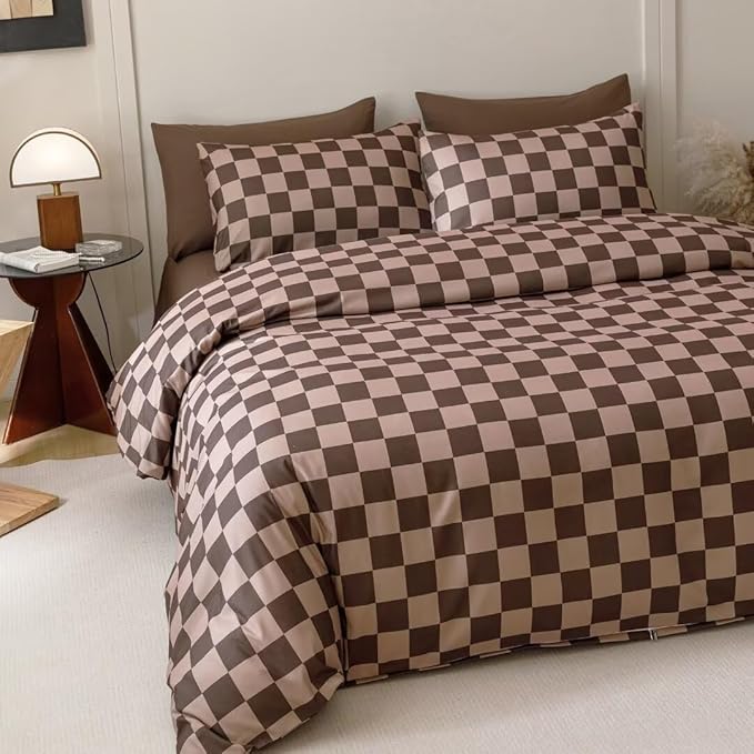 CLOTHKNOW Brown Plaid California King Comforter Set 3Pcs Grid Bedding Comforter Sets Checkered Comforter Soft Geometric Comforter with 2 x Pillow Cases