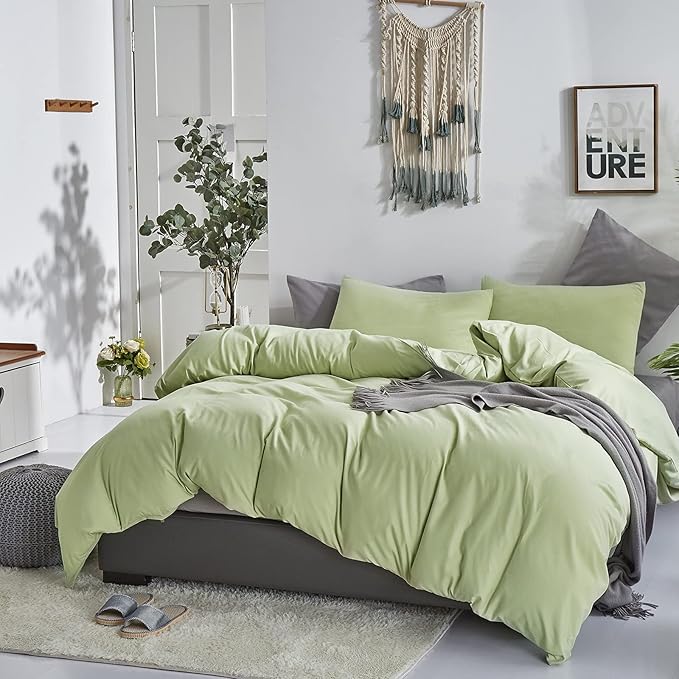 CLOTHKNOW Sage Green Queen Comforter Set 3Pcs Green Bedding Comforter Sets Soft All Season Queen Comforter with 2 x Pillow Cases