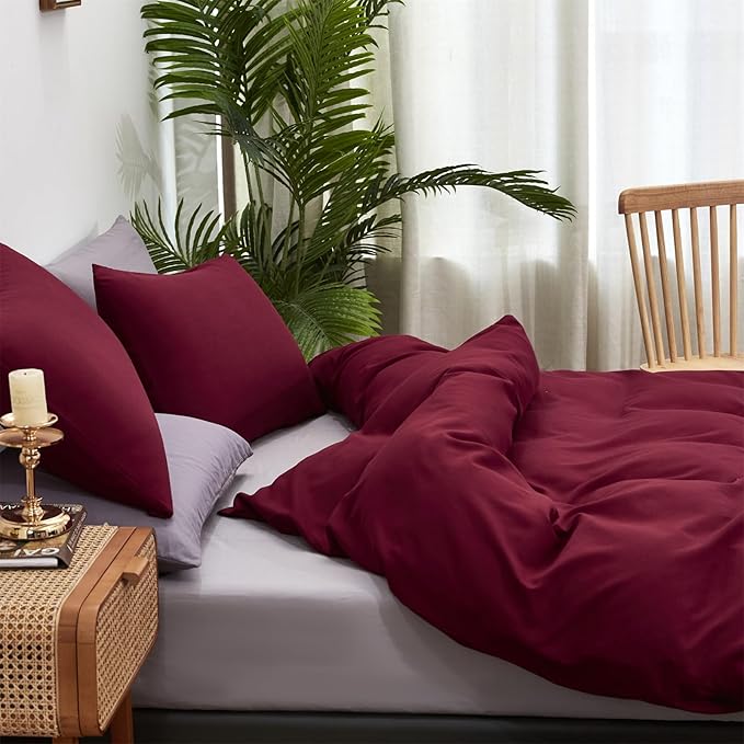 CLOTHKNOW Burgundy Queen Comforer Set 3Pcs Dark Red Bedding Comforer Sets Fluffy Comforter Queen Soft All Season Bedding Sets with 2 x Pillow Cases