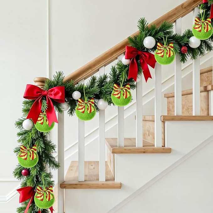 12 Pcs Lime Green Furry Christmas Ball Ornaments，3.15 Inch Xmas Tree Green Christmas Hanging Decorations Soft Faux Fur Pom Pom Ball Ornaments for Home Party Supplies Fireplace Mantel Wall Decor