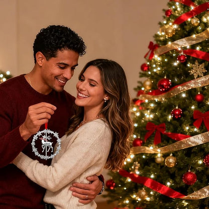 2025 Christmas Ornament, Rotatable Reindeer in Wreath, Metal Christmas Ornaments Dated Hanging Tree Decoration, New Year Holiday Keepsake Gift for Family