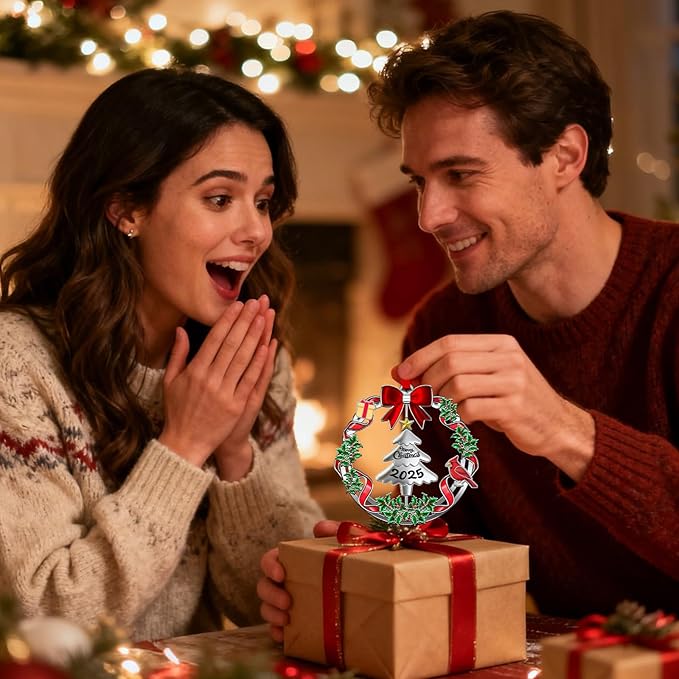 Christmas Ornaments 2025 for Christmas Tree Decorations,Dated 2025 Christmas Wreath Ornament with Rotatable for Holiday Decorative Keepsake Gift（Christmas Tree）