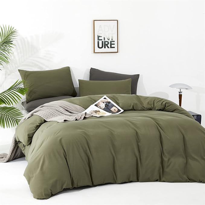 CLOTHKNOW Olive Green Queen Comforter Set 3Pcs Green Bedding Comforter Sets Soft All Season Dark Green Comforter with 2 x Pillow Cases