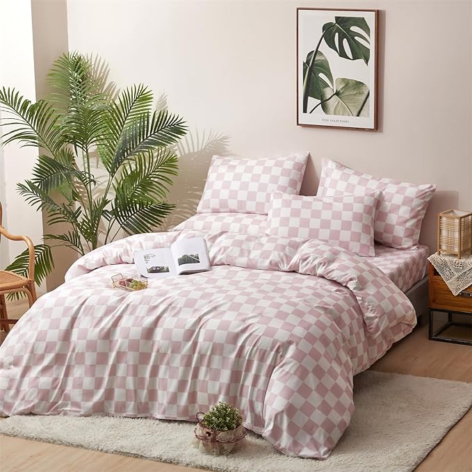 CLOTHKNOW Pink White Plaid Full Size Comforter Sets Grid Bedding Comforter Sets Soft All Season Geometric Checker Comforter with 2 x Pillow Cases