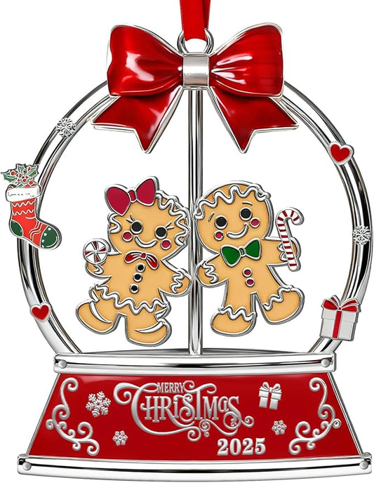 Christmas Gingerbread Couple Ornaments 2025 for Tree Decorations,Dated 2025 Metal Wreath Ornament with Rotatable for Christmas Keepsake Gifts for Grandparents, Kids, Friend