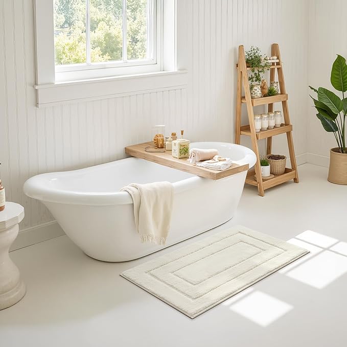 GRANNY SAYS Bathroom Rugs Non Slip, 16" x 24", Bath Rugs for Bathroom Washable, Bath Mats for Floor, Microfiber Bath Mat for Tub, Absorbent Bath Rugs for Shower Room, Ivory
