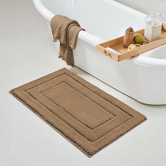GRANNY SAYS Bathroom Rugs Non Slip, 20" x 32", Bath Rugs for Bathroom Washable, Bath Mats for Floor, Microfiber Bath Mat for Tub, Absorbent Bath Rugs for Shower Room, Champagne