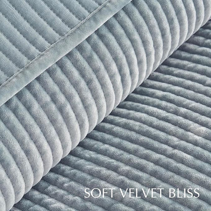 EVERGRACE Velvet Quilt Set Queen Size, Luxurious Soft Quilted Bedding Sets, Lightweight Velvet Comforter for All Season, Striped Channel Bedspread Coverlet with 2 Shams, Blue Linen