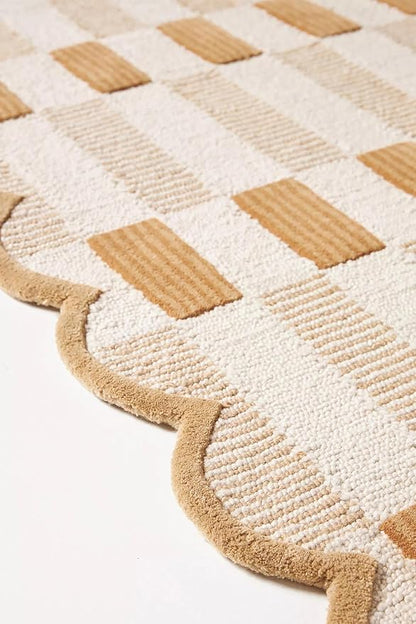 Hand-Tufted Wool Area Rug with Scalloped Edges, Neutral Beige Plaid Pattern, Cozy Soft Accent Rug for Living Room, Bedroom, and Nursery, Handmade Decorative Carpet, 5x5 Ft (Square)