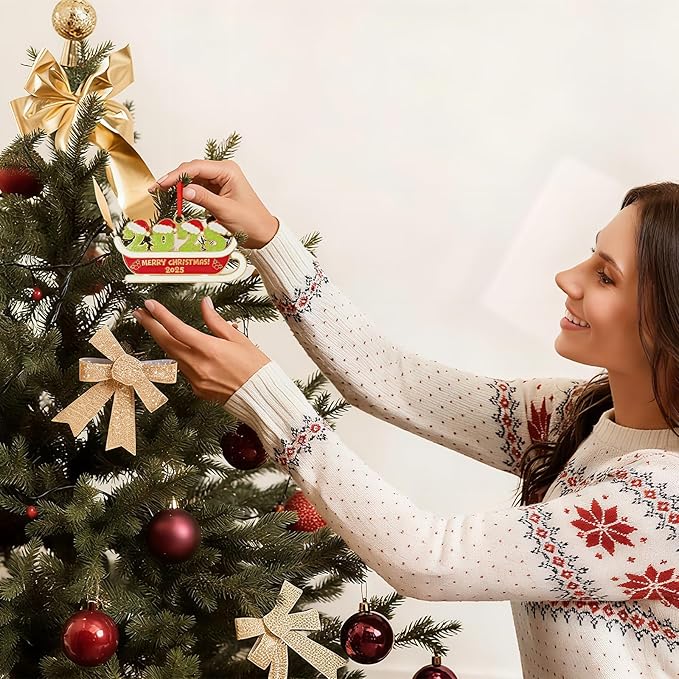 2025 Dated Merry Christmas Ornament for Holiday Party Decor, Metal Ornament for Home, Xmas Gift Cute Tree Decorations