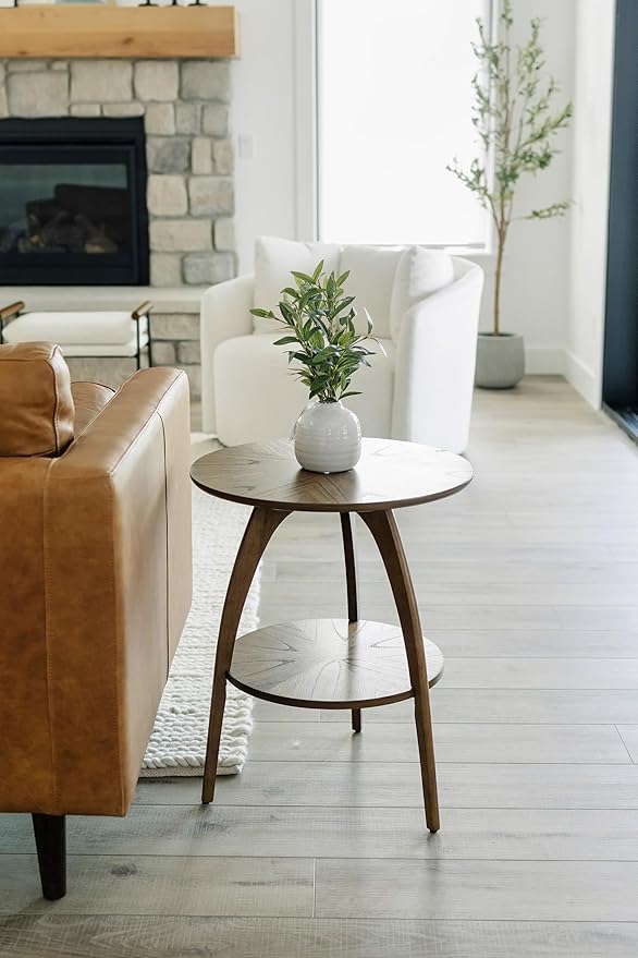 Martin Svensson Home Retro Mid-Century Modern Round Wood End Table, Solid Grain Side Table with Lower Shelf, Small Accent Table for Living Room or Nightstand. Nutmeg Brown.