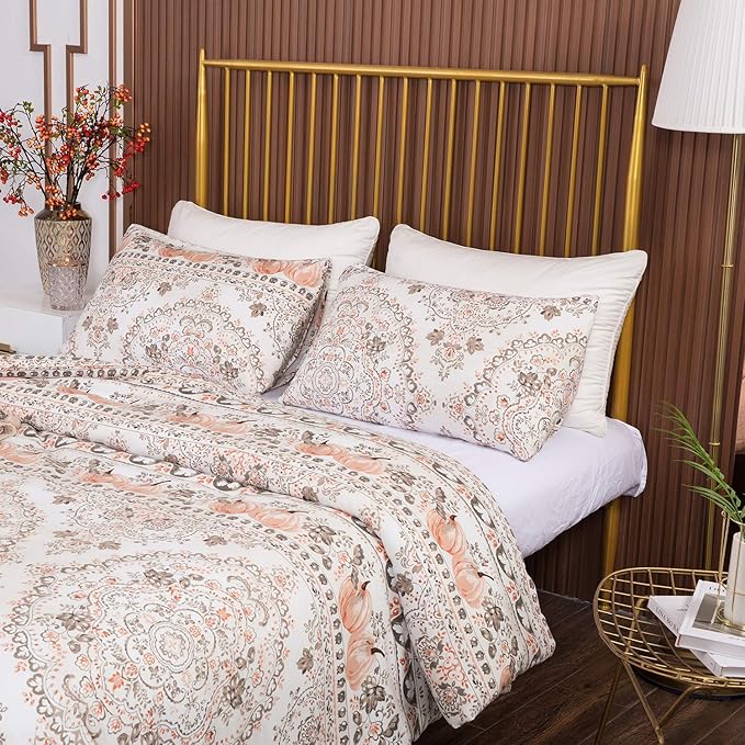 CLOTHKNOW Pumpkin White Floral Queen Comforter Set 3Pcs Botanical Bedding Comforter Sets Boho Comforter Pumpkin Comforter Queen with 2 x Pillow Cases