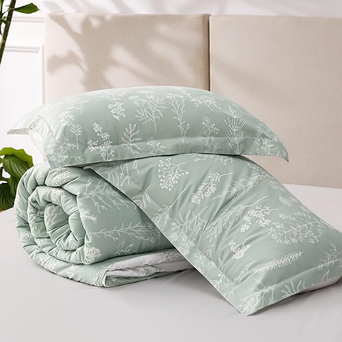 Bedsure King Comforter Set - Sage Green Bed Set, 3 Pieces Cute Floral Bedding, 1 Soft Reversible Botanical Flowers Comforter and 2 Pillow Shams