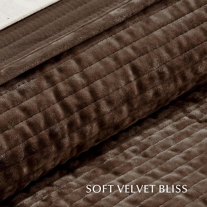 EVERGRACE Velvet Quilt Set Queen Size, Luxurious Soft Quilted Bedding Sets, Lightweight Velvet Comforter for All Season, Striped Channel Bedspread Coverlet with 2 Shams, Red Rust Brown