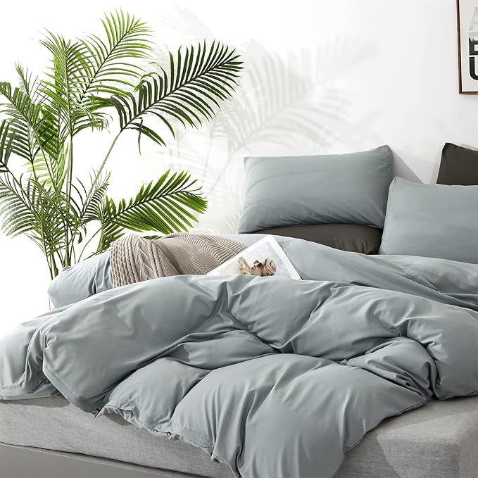 CLOTHKNOW Light Blue Queen Comforter Set 3Pcs Blue Bedding Comforter Sets Soft Women Grils Queen Comforter with 2 x Pillow Cases