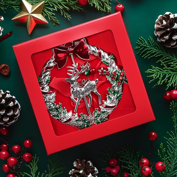 Christmas Ornament 2025 for Christmas Tree Hanging Decorations, Xmas Wreath Ornament with Rotatable Reindeer, Dated 2025 Metal Xmas Ornament for Holiday Decorative Keepsake Gift