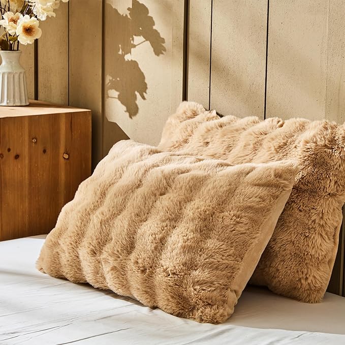 Lotus Karen Faux Fur Queen Comforter Set – Brown Fluffy Comforter Queen Size, Big Bubble Faux Rabbit Fur Bedding Comforter Sets, Winter Warm Cozy Fuzzy Bed Set 3 Pieces, 1 Comforter and 2 Pillowcases