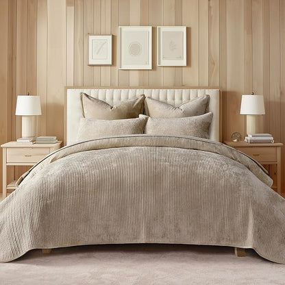 EVERGRACE Velvet Quilt Set King Size, Luxurious Soft Quilted Bedding Sets, Lightweight Velvet Comforter for All Season, Striped Channel Bedspread Coverlet with 2 Shams, Urban Taupe