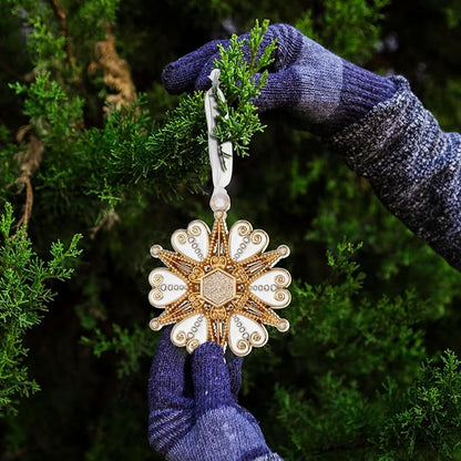 2023 Christmas Tree Star Snowflake Ornament Metal Silver Hanging Charm Holiday Decorative Pendant Gift Keepsake (Golden)