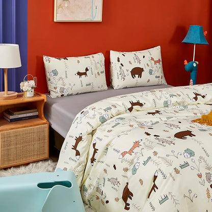 CLOTHKNOW Kids Full Size Comforter Sets Yellow Bear Cartoon Bedding Comforter Sets Fox Theme Woodland Forest Bedding with 2 x Pillow Cases