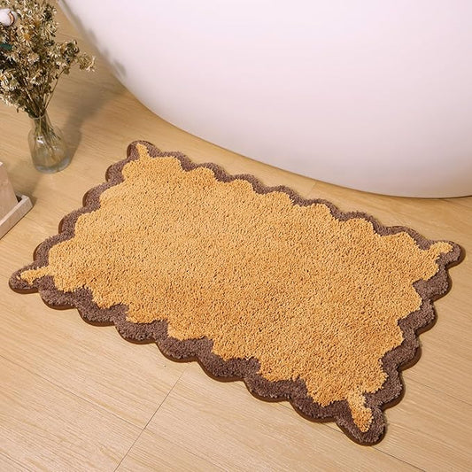 ORTIGIA Cute Scalloped Bath Mat, Fun Plush Microfiber Brown Bathroom Rugs Non Slip Washable Quick Dry Absorbent, Bath Rug for Shower Stall Vanities Kitchen Floor Entrance, 20x32