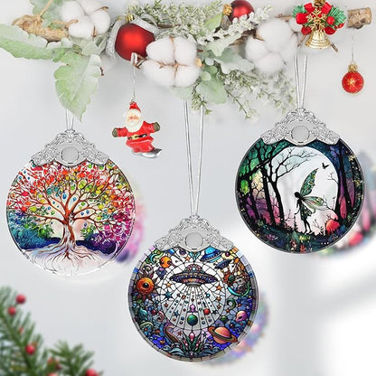 UFO Alien Stained Glass Ornament, Christmas Ornaments, Christmas Tree Decorations, UFO Alien Christmas Decor, UFO Alien Ornaments for Christmas Tree, Holiday Presents, Gift Exchange Ideas
