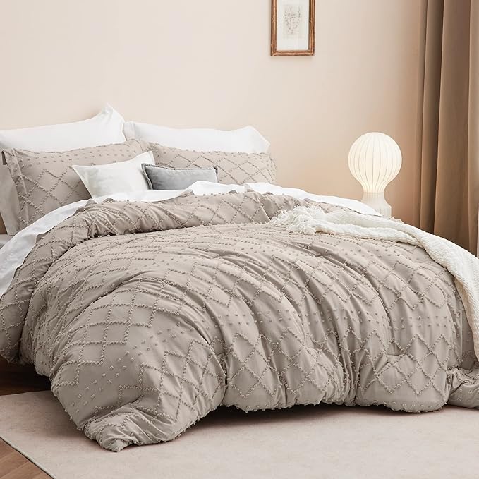 Bedsure California King Comforter Set - Linen Comforter, Boho Tufted Shabby Chic Bedding for Kids, 3 Pieces Vintage Farmhouse Bed Set for All Seasons, Fluffy Soft Bedding with 2 Pillow Shams