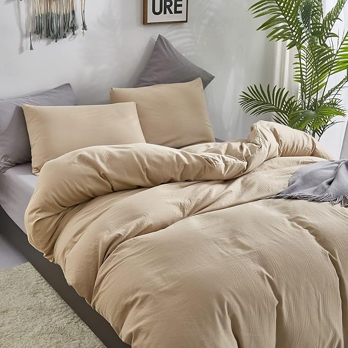 CLOTHKNOW Champagne King Size Comforter Set Tan Bedding Comforter Sets All Season Light Brown Comforter Taupe Comforter with 2 Pillow Cases