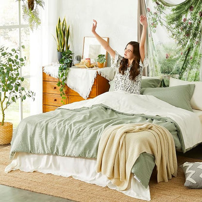 Geniospin King Comforter Set - 7 Pieces Textured Sage Green Bedding Sets, Boho Shabby Chic Comforter Set, All Season Comfortable Bed in a Bag with Comforter, Sheets, Pillowcases & Shams