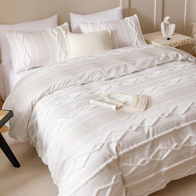 CLOTHKNOW Ivory Boho Full Size Comforter Sets 3Pcs Farmhouse Bedding Comforter Sets Clipped Jacquard Stripes Comforter White Khaki Comforter Soft Bohemian