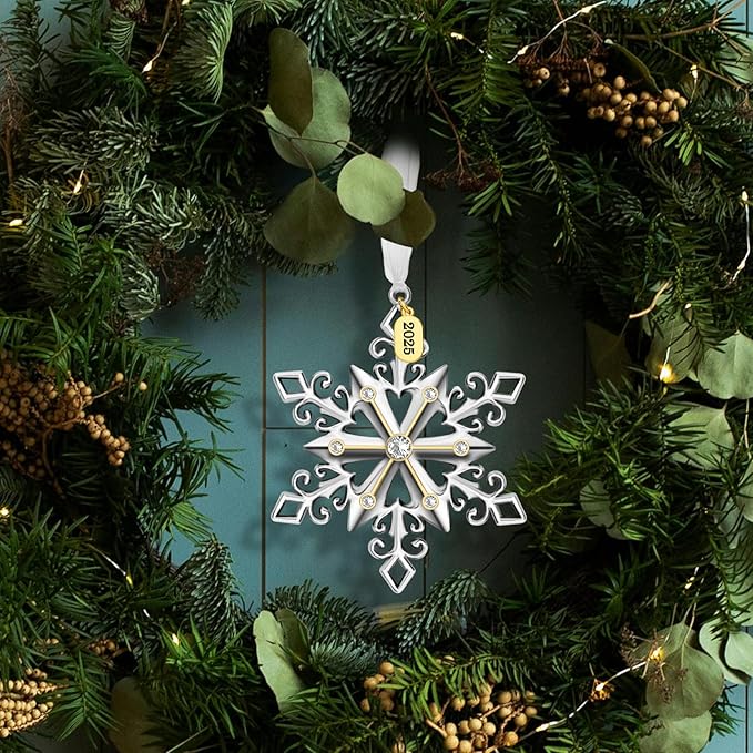 Christmas Tree Ornaments – 2025 Snowflake Hanging Pendant of Car Charm Holiday Decorative Keepsake Gift Home Decor (1 Pieces-B (2025))