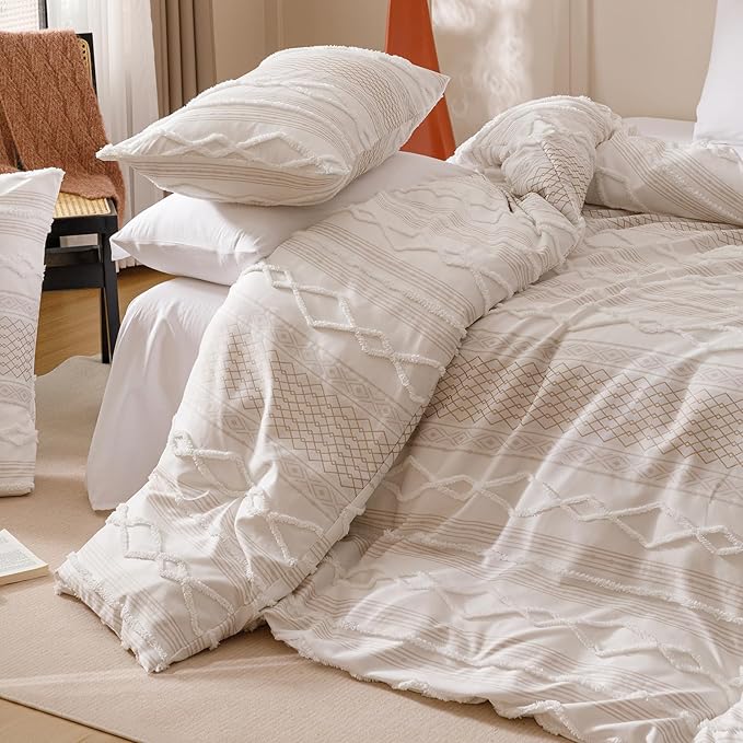 CLOTHKNOW White Farmhouse Twin/Twin XL Comforter Set 3Pcs Chenille Tufted Bedding Comforter Sets Clipped Jacquard Stripes Boho Comforter with Farmhouse Bedding Flare