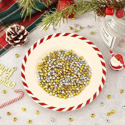 Augshy 200 Pieces Jingle Bells 1/4 Inch Craft Bell Mini Bell Bulk for Christmas Home and Pet Decorations Bracelet Necklace Knitting Jewelry Making Xmas Decor Party Favors Supplies (Gold and Silver)