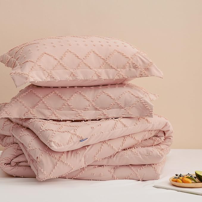 Bedsure California King Comforter Set - Coral Pink Comforter, Boho Tufted Shabby Chic Bedding for Kids, 3 Pieces Vintage Farmhouse Bed Set for All Seasons, Fluffy Soft Bedding with 2 Pillow Shams