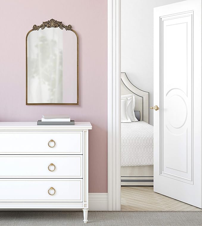 Kate and Laurel Arendahl Traditional Arch Mirror, 19" x 30.75", Gold, Baroque Inspired Wall Decor