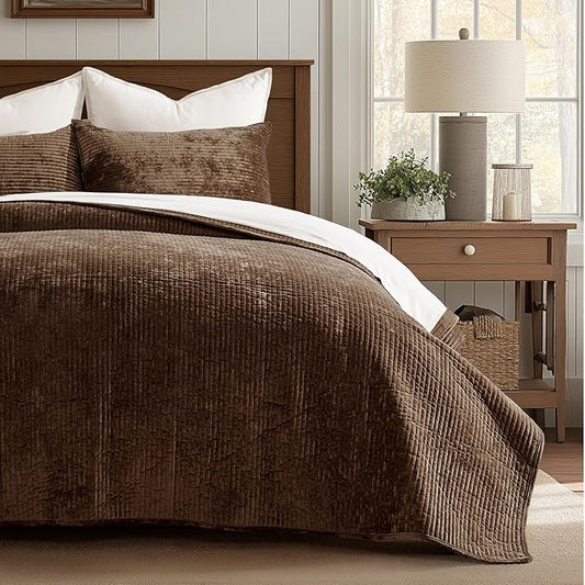 EVERGRACE Velvet Quilt Set King Size, Luxurious Soft Quilted Bedding Sets, Lightweight Velvet Comforter for All Season, Striped Channel Bedspread Coverlet with 2 Shams, Red Rust Brown